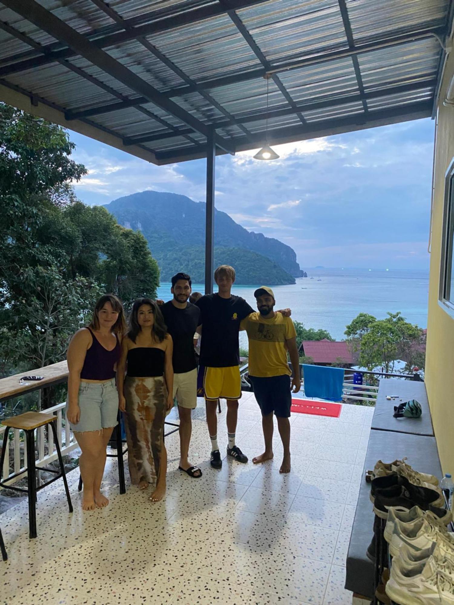 The View Hostel Phi Phi-øyene Eksteriør bilde